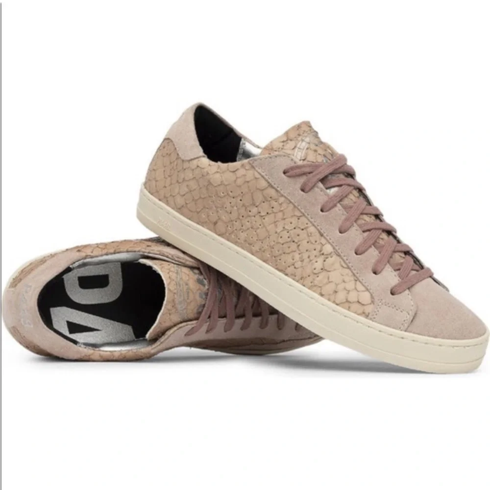 P448 women’s John Python sneakers size 36 US 6
